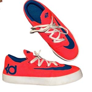 KD ‘Laser Crimson Military Blue’ Sneakers Size 6 Youth